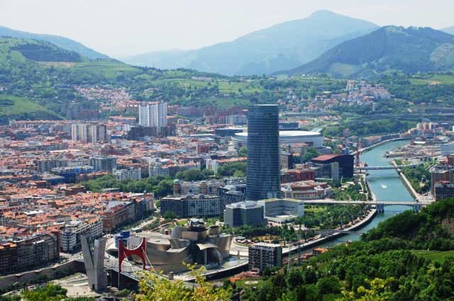 Visitar Bilbao, cerca de San Juan de Gaztelugatxe